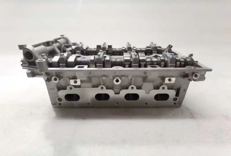Conjunto de Culata para Chevrolet Sonic 1.6 F16D4 A16XER Z16XER
