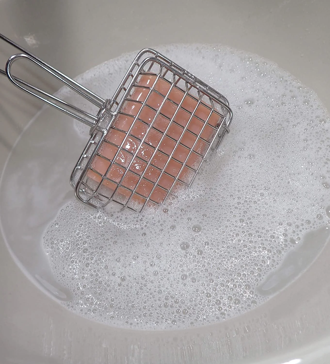 Hot Sale Soap Cage Stainless Steel Wire Welded or Woven Mesh Soap Shaker Soap Saver and Suds Maker