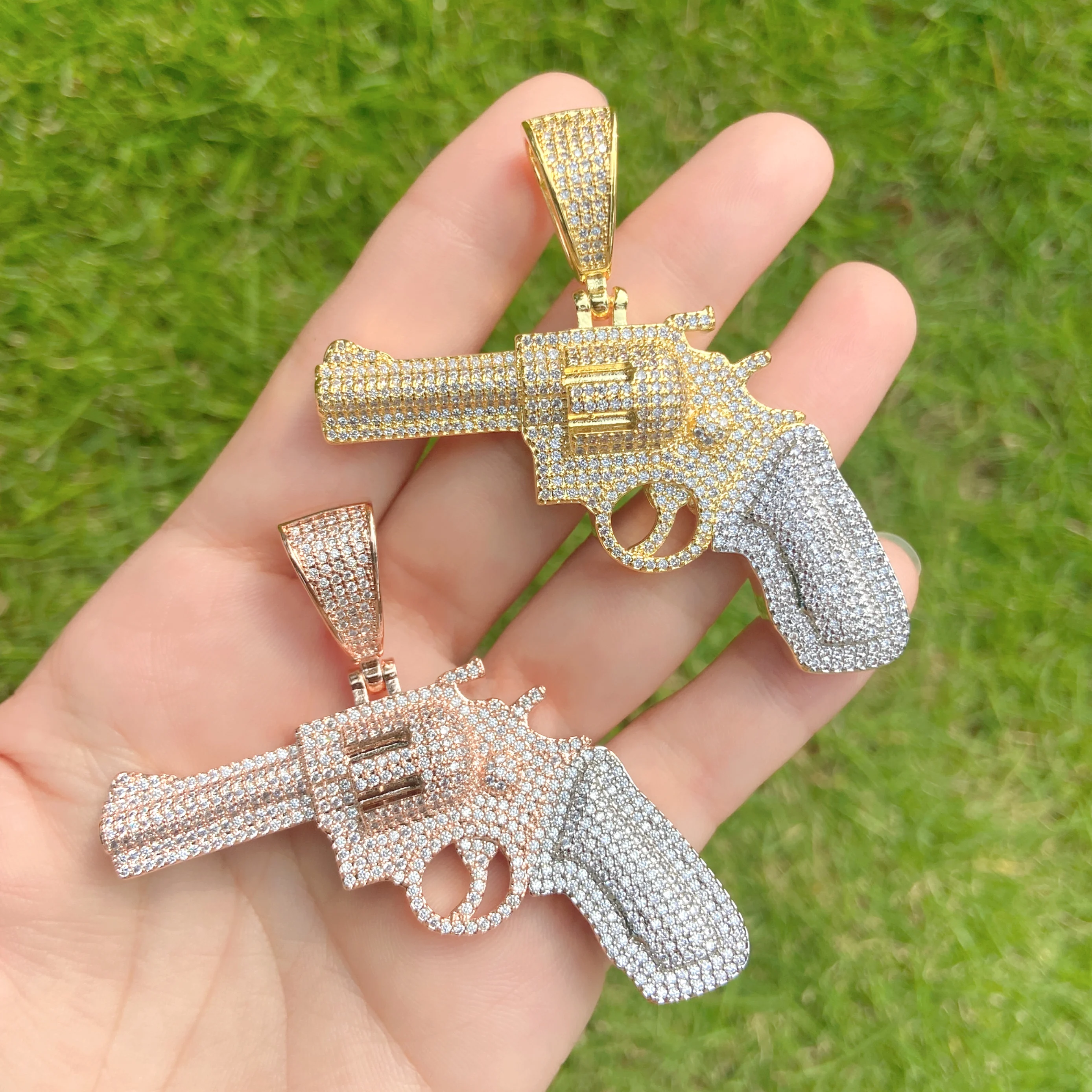 2023 Men's Iced AK47 Gun Pendant Necklace - High Quality Brass