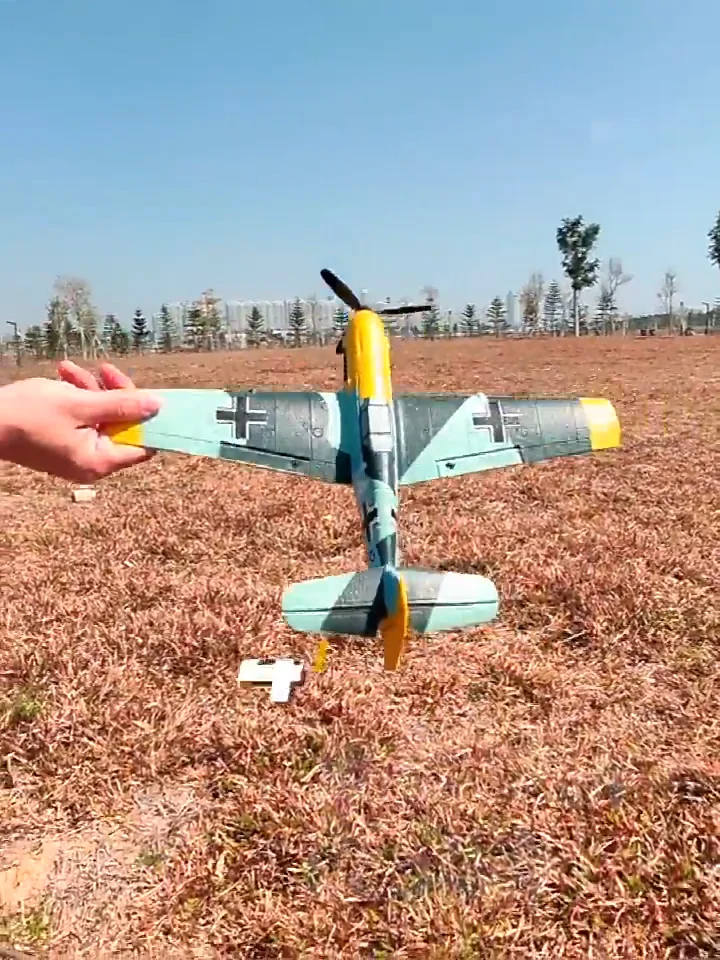 Volantexrc 76111rrtf Remote Control Airplane 4ch Rc Plane Ready To Fly Bf109 Radio Controlled