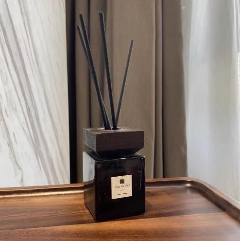 Luxury Square Shape Customize Home Hotel Widely-used Perfumed Diffusion Air Freshener Reed Diffuser Set