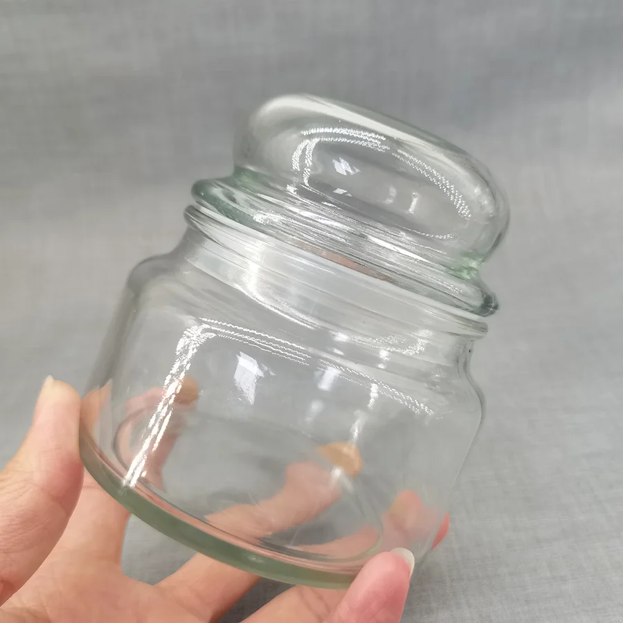 Luxury candle jar container empty glass candle holder candle vessels with lid factory
