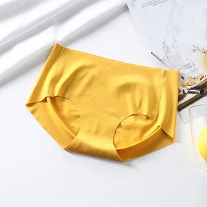 HD068 Low Rise Sexy Girls Seamless Breathable Panties One Piece Women Underwear Soft Ice Silk Seamless Panties