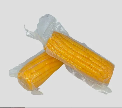 Fresh Vacuum pack Sweet Corn On The Cob in pouches