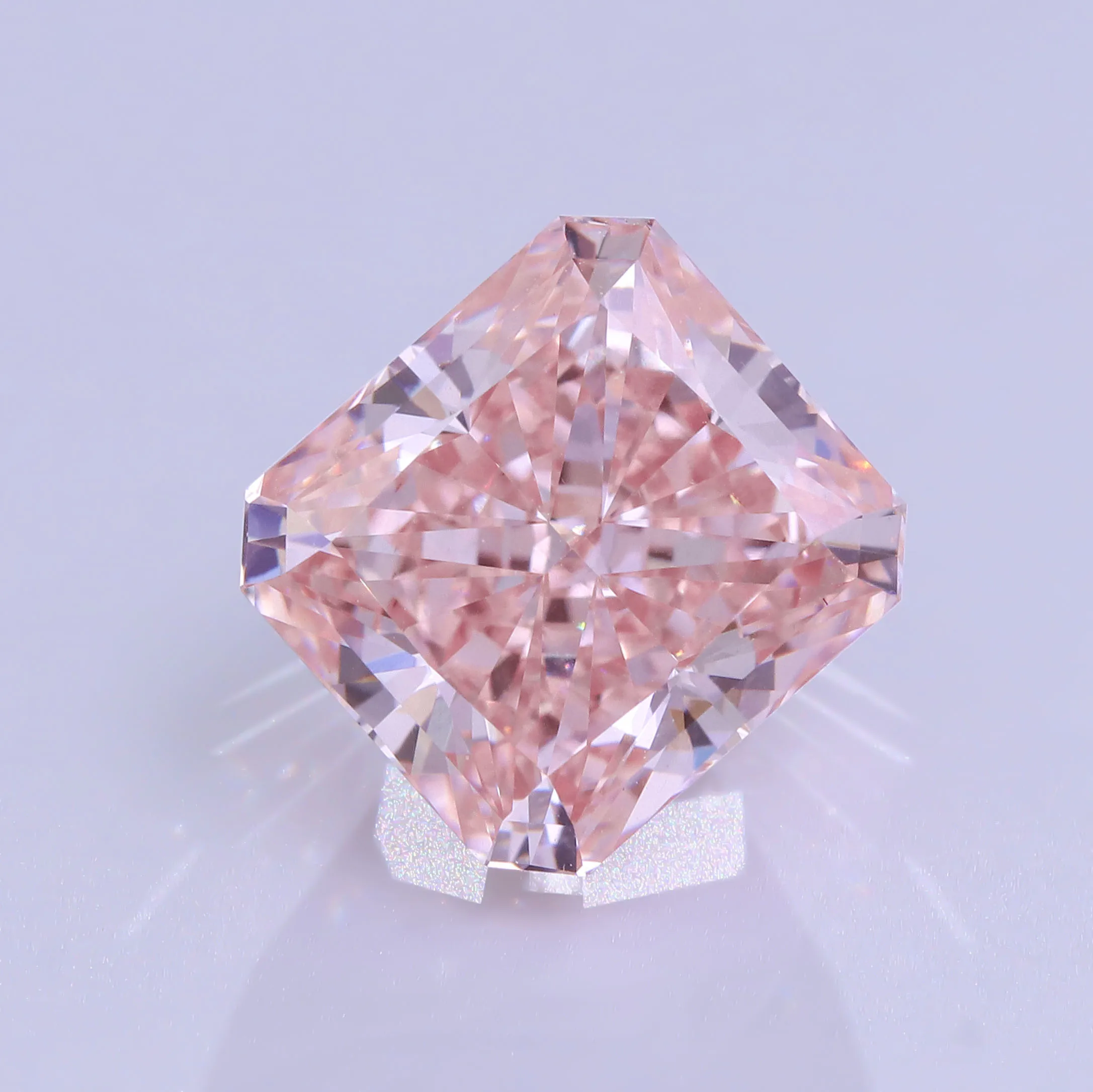 入手困難｜完売品 radiant 28mm 限定ピンク 保証書付 海外兼用 Wholesale custom 2.54 Carats pink radidant cut VS1 lab grown