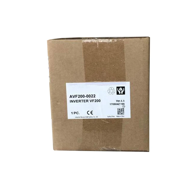 محرك عاكس أصلي جديد طراز AVF200-0022، سلسلة AVF200، يُستخدم في تنظيم السرعة والتحكم في المحركات الخاصة بالمراوح والمضخات وآلات الإنتاج الآلي. ويتميّز بقدرة اسمية تبلغ ٢,٢ كيلوواط، وإخراج عزم دوران مستقر وتشغيل موفر للطاقة.
