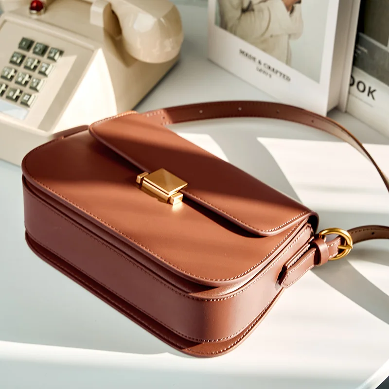Fashion Design Hot Sale Customize Leather Crossbody Cross Body Lady Shoulder Underarm Bag for Women’s Leather Saddle Bags