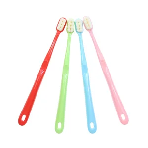 Custom Multi-color Easy Storage Toothbrush for Fragile Teeth Cleaning Home Use Adult Manual Durable Toothbrush