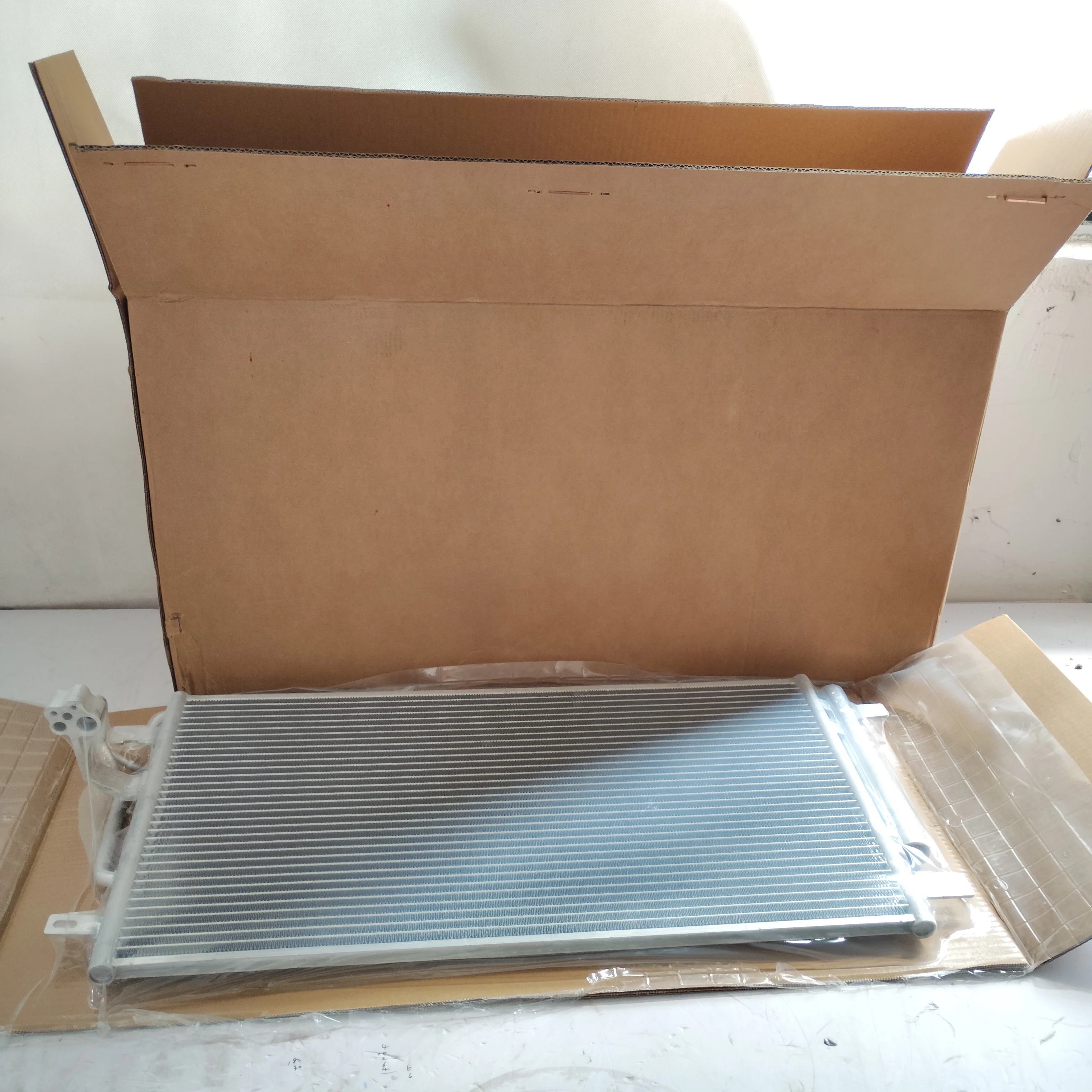 Auto Condenser for Geely Emgrand SS11 1.5T 2022 8010091100 8010054000