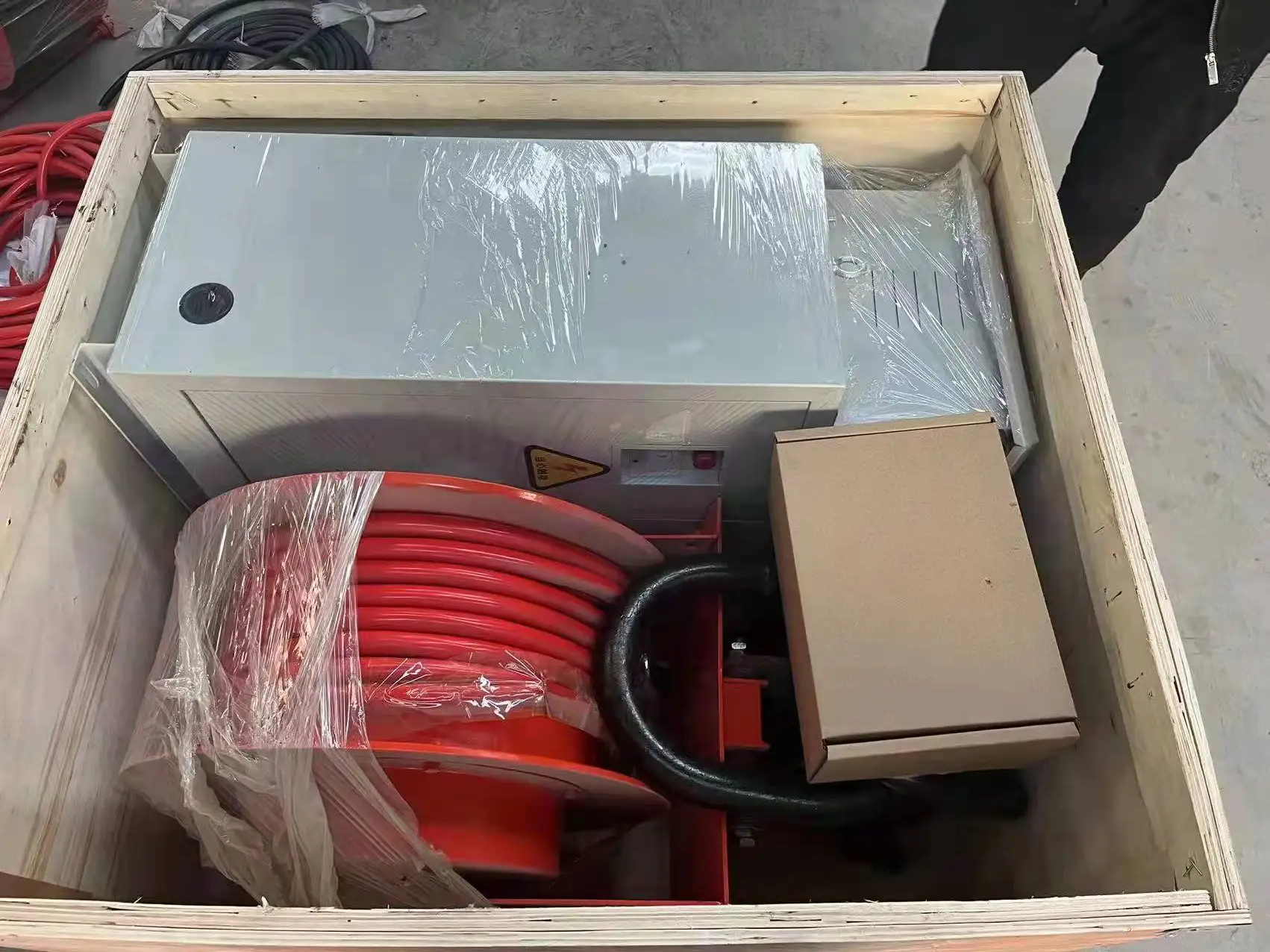 Large Excavator Scrap Handling Hydraulic Scrap Salvage Yard