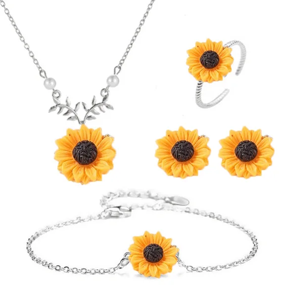 Pcs Set Women Fashion Delicate Creative Pearls Jewelry Sunflower Pendant  Necklace Bracelet Earrings Ring Jewelry Set