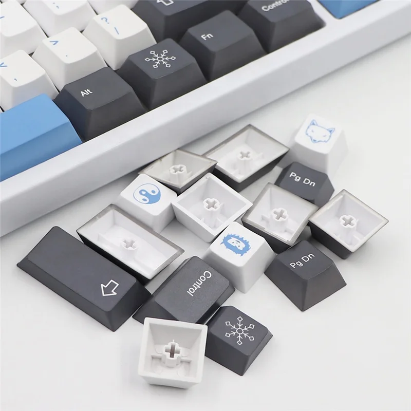 た*ん様 新品未使用品　GMK Arctic キーキャップセット GMK Arctic CircleテーマPBT 5面昇華高さチェリーキーキャップフル