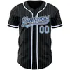 Rayas negras y azul claro