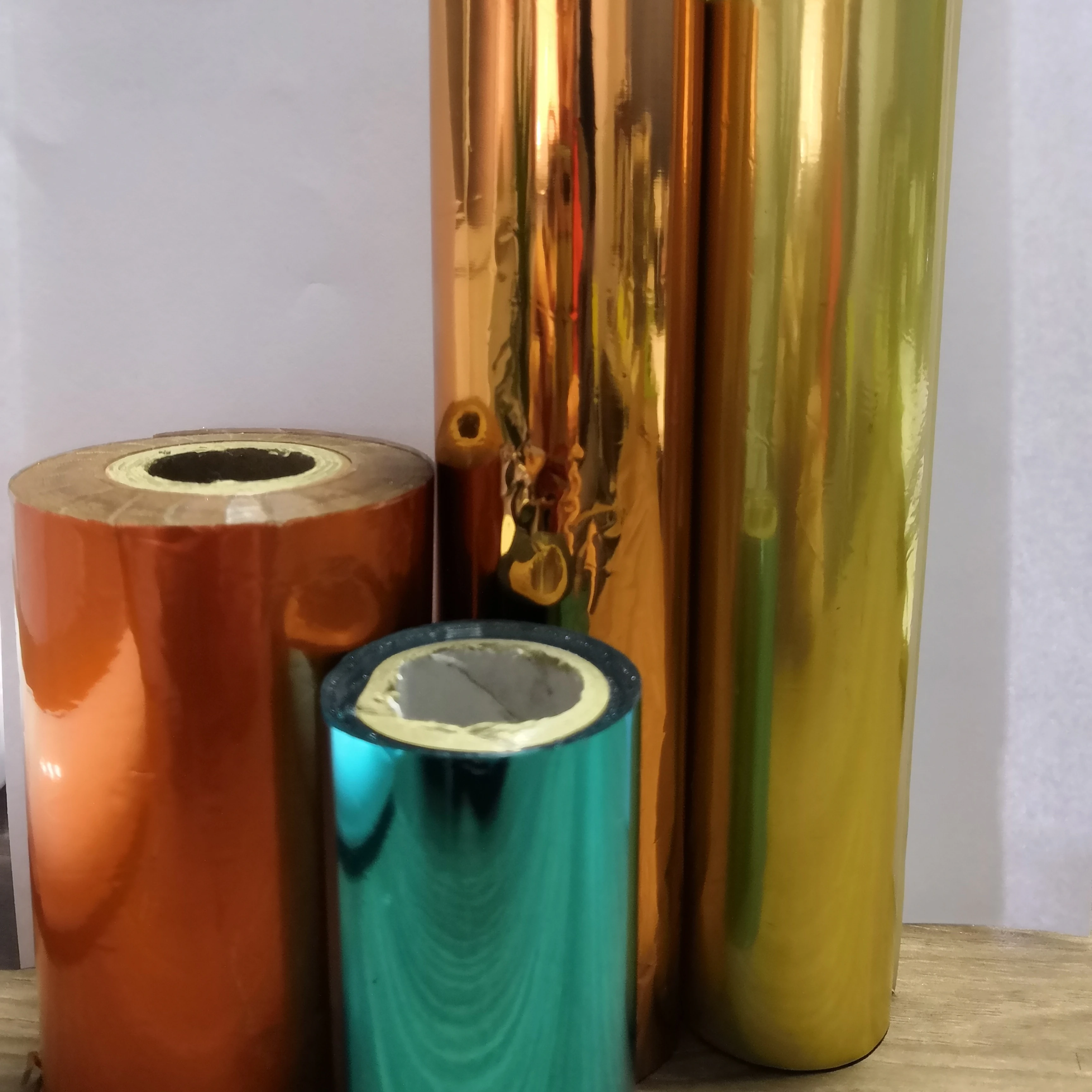 闪亮的金色热烫印箔纺织织物材料 - buy fabric foils,hot stamping