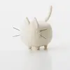 Chat blanc pur coloré n°3 fait référence à la vidéo