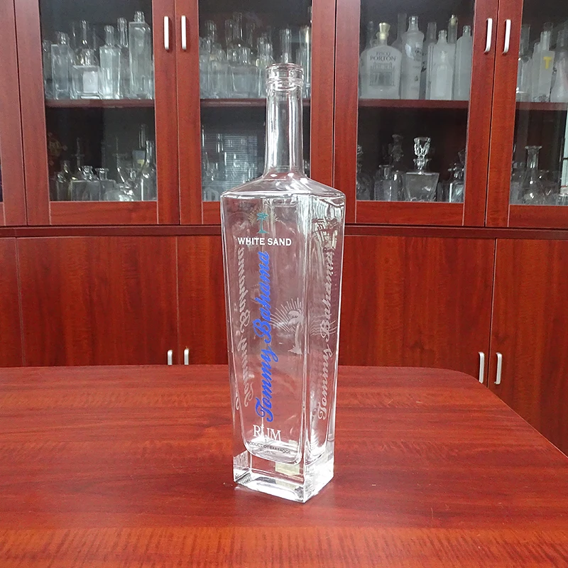 Blue Label square clear Rum Alcohol 750ml Glass Liquor Bottle