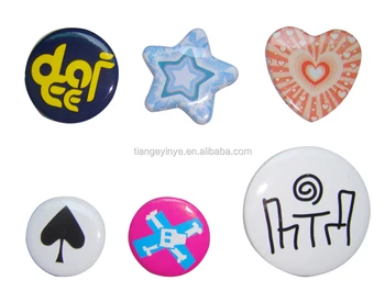 Custom Heart Shape Smile Pattern Pin Badge Buttons