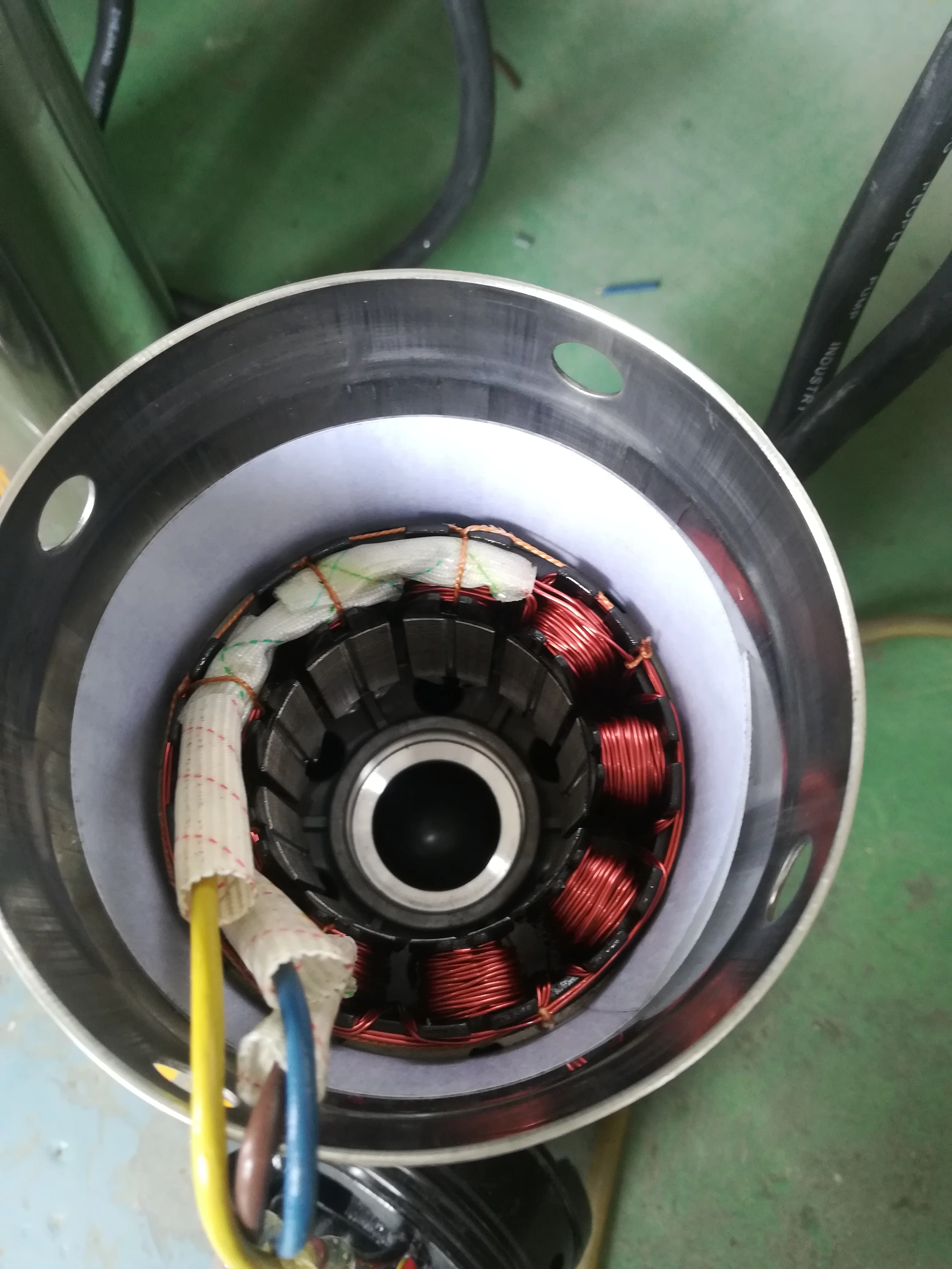 Многоступенчатый Водяной насос из нержавеющей стали 72 в 750 Вт Dc в Зимбабве