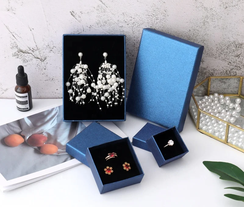 High Quality Jewelry Box Elegant Gift Packaging For Jewel Fancy Paper Ring Necklace Cardboard