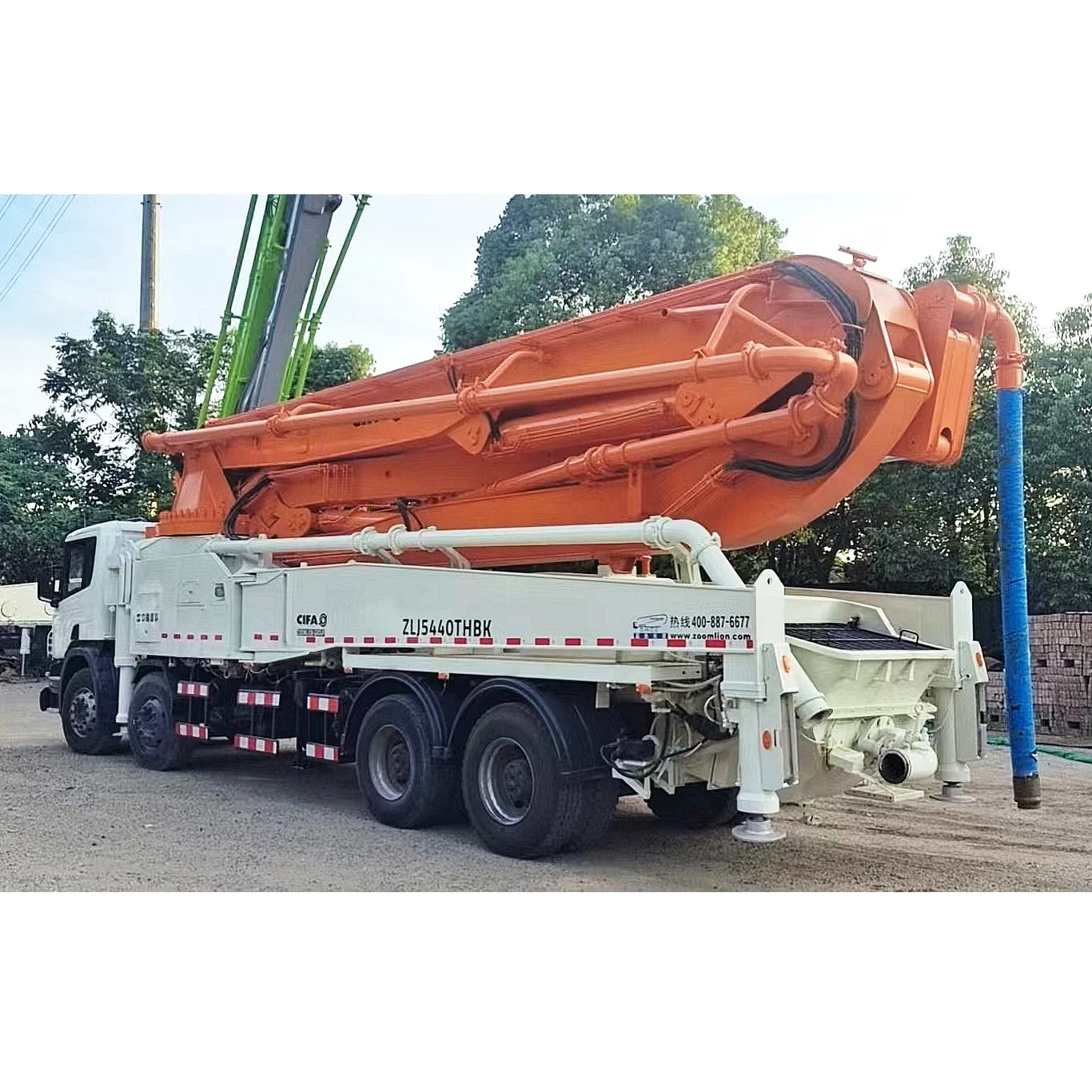 Functions Working Well Renew 8x4  Concrete Pump Truck with CIFA 52M Pumping Boom