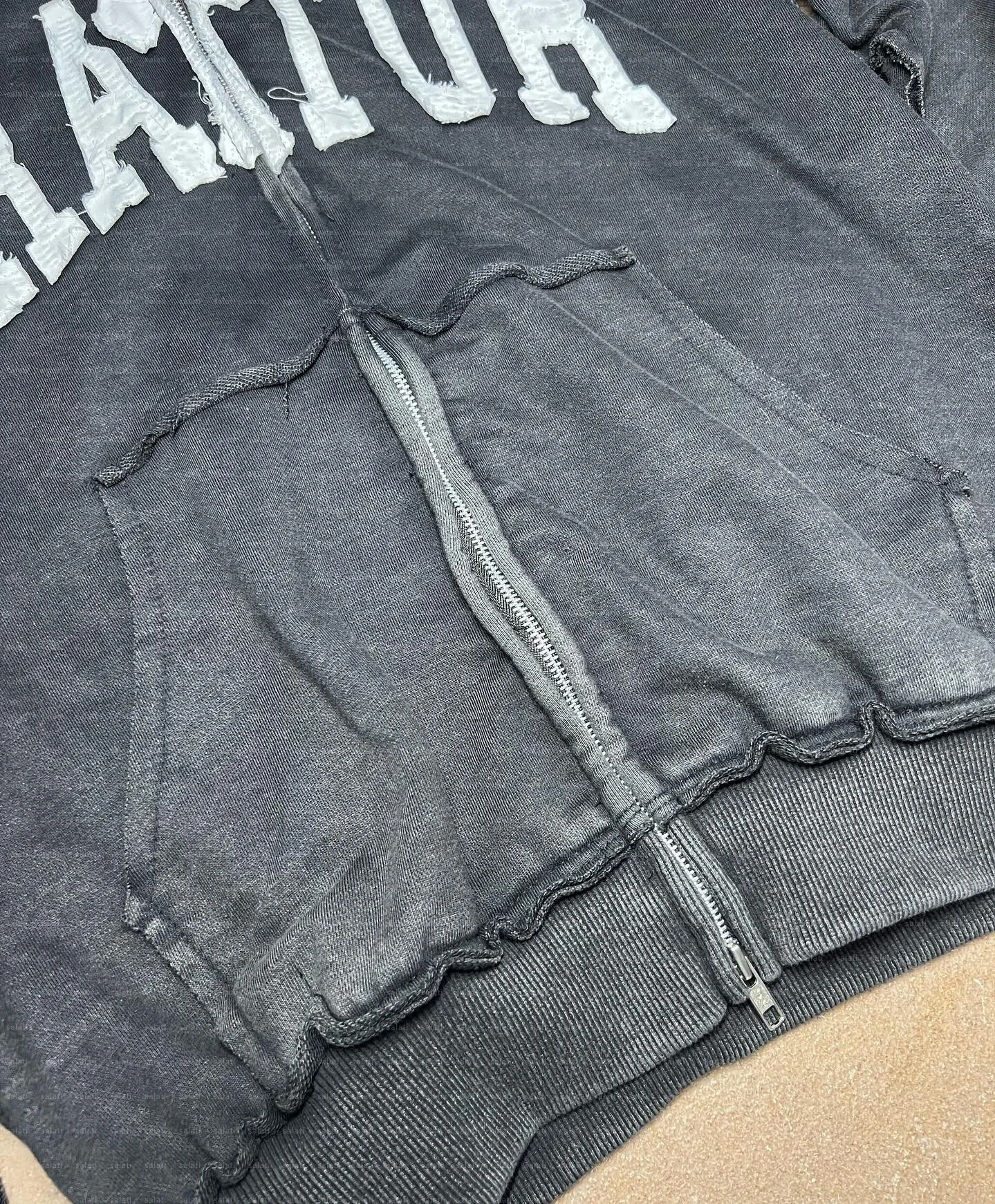 Custom Zip up Hoodies 400GSM Oversized Vintage Heavy Cotton Acid Stone Wash Distressed Applique Patch Embroidery Hoodie for Men gallery 3