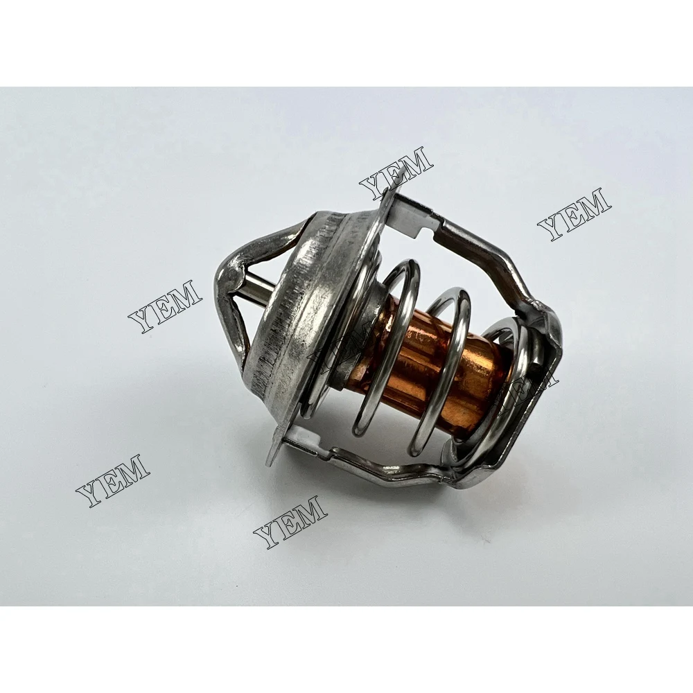 Thermostat 19434-73015 for Kubota D1105 Wholesale Engine Parts 4