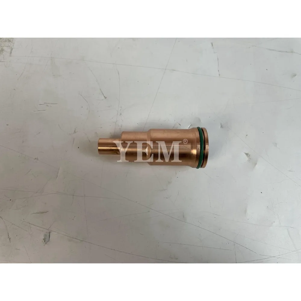 Injector Sleeve 04904885 01182790 for Deutz Diesel Tractor Motor Engine for Deutz Injector Sleeve
