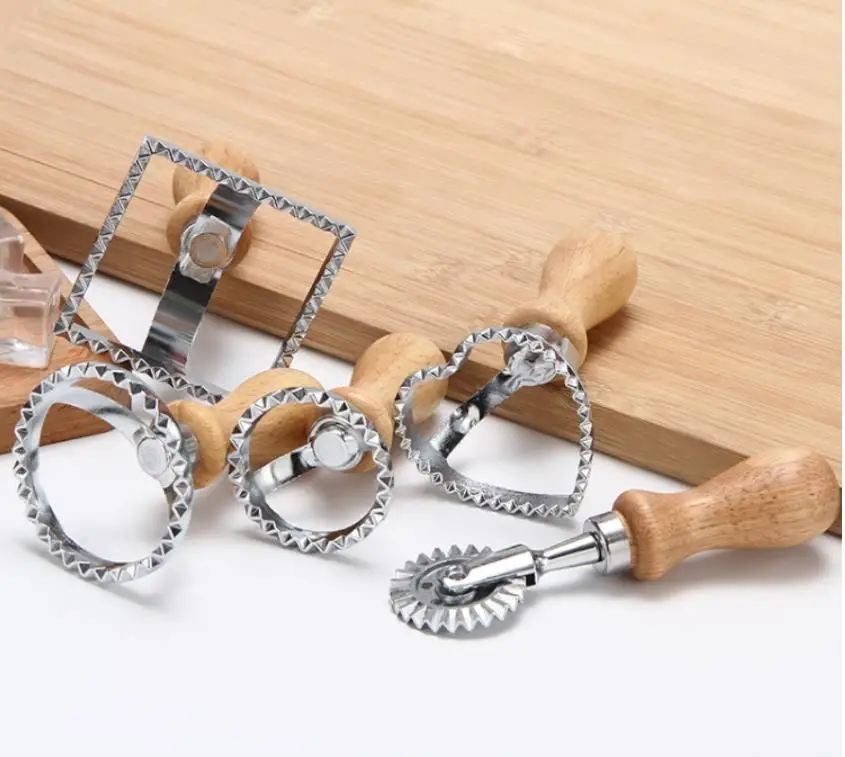 Multifunctional Kitchen Tools Baking Utensils Cake Cutter Zinc Alloy Biscuit Mold Dessert Cake Dumpling Skin Cake Mold