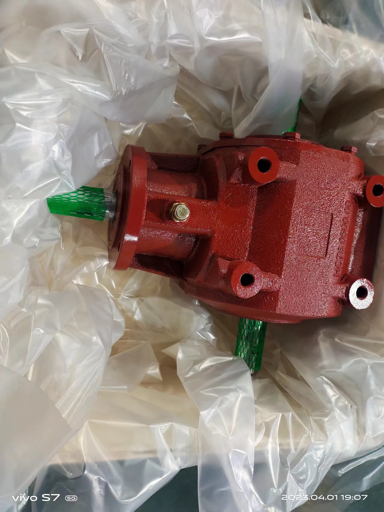 Km7001 6a 1:1 38 1 3/8 Z6铝铸件pto升压齿轮箱母轴快速安装 Buy Km7001 6a齿轮箱 农用齿轮箱 Pto Km7001 6a 1:1 38 1 3/8 Z6铝铸件pto升压齿轮箱母轴快速安装 Buy Km7001 6a齿轮箱 农用齿轮箱 Pto