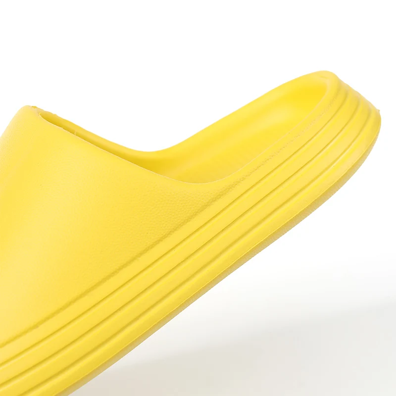 2021 Children's  Slippers boy slides grils sandle Solid Color Slides Silent Slippers  both indoor and outdoor kids slide sandals