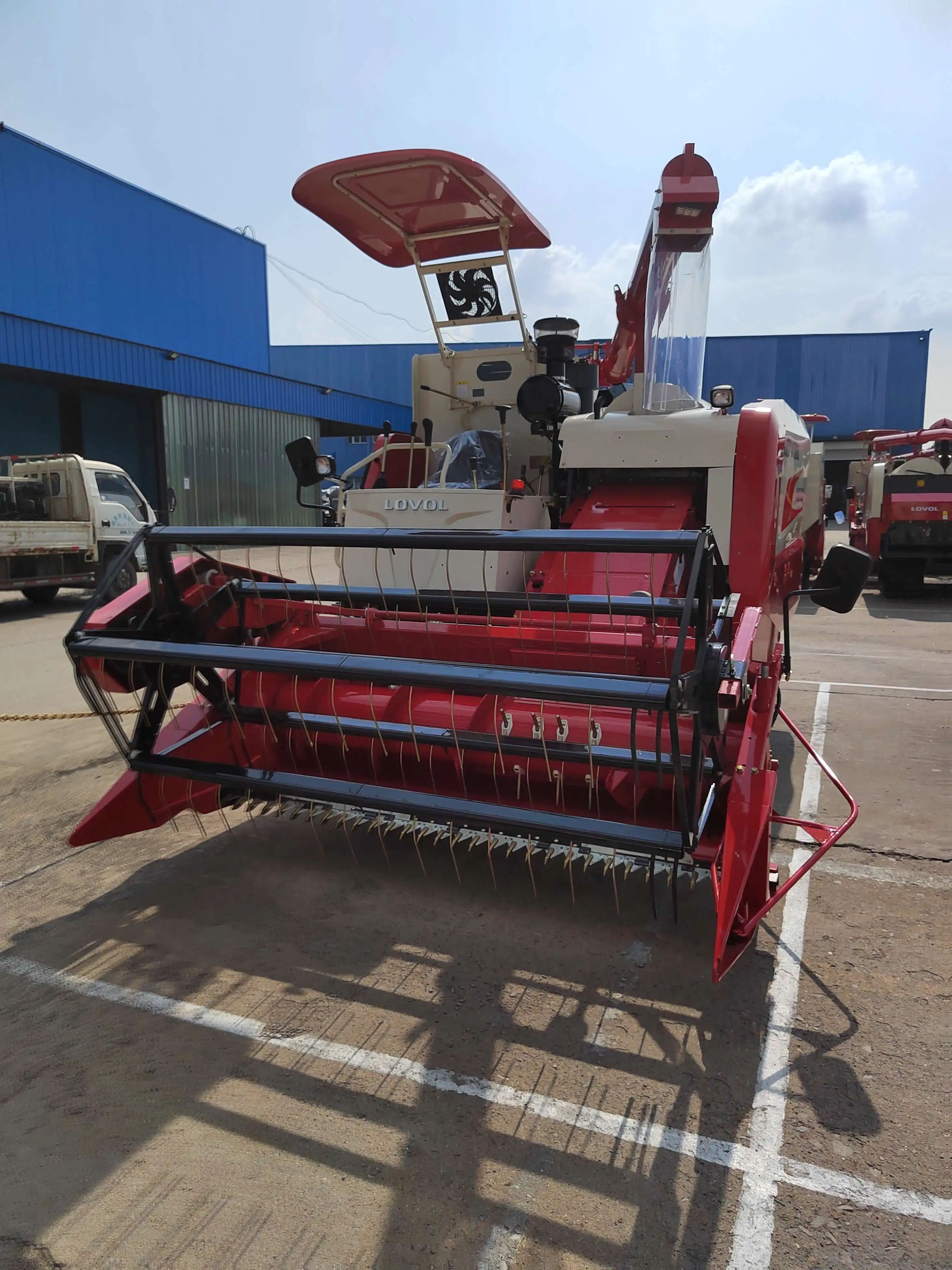 Lovol RG108 Corn and Wheat Combine Harvester Machine Rice Harvest  for Sale