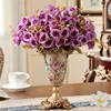 Jaune, style H, 6 bouquets de petites fleurs violettes.