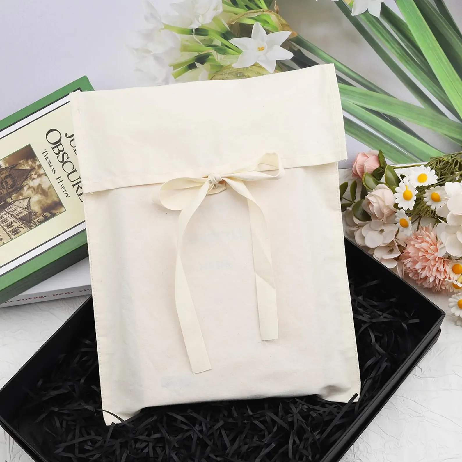 Custom Logo Printed Cotton Flannel Envelope Bag Nature Brushed Dust Bag for Clothing Packaging Printed Cotton Envelope Pouch