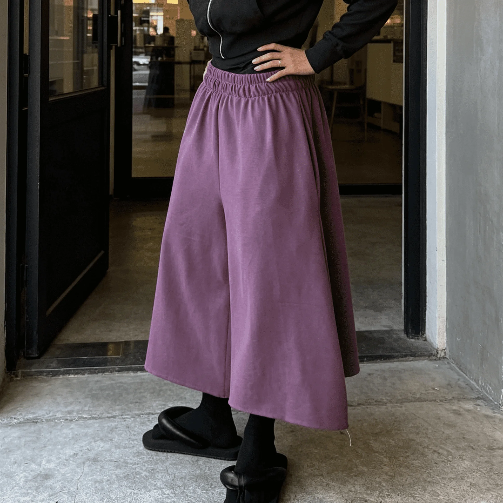 Wholesale Custom Logo Purple Cotton Wide Leg Culotte Shorts Elastic Waist Loose Fit Streetwear Fashion Unisex Wide Leg Shorts