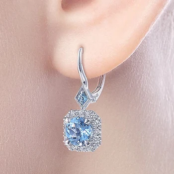 Exquisite and compact S925 silver sparkling earrings made of zirconia for women's dates or weddings versatile earrings