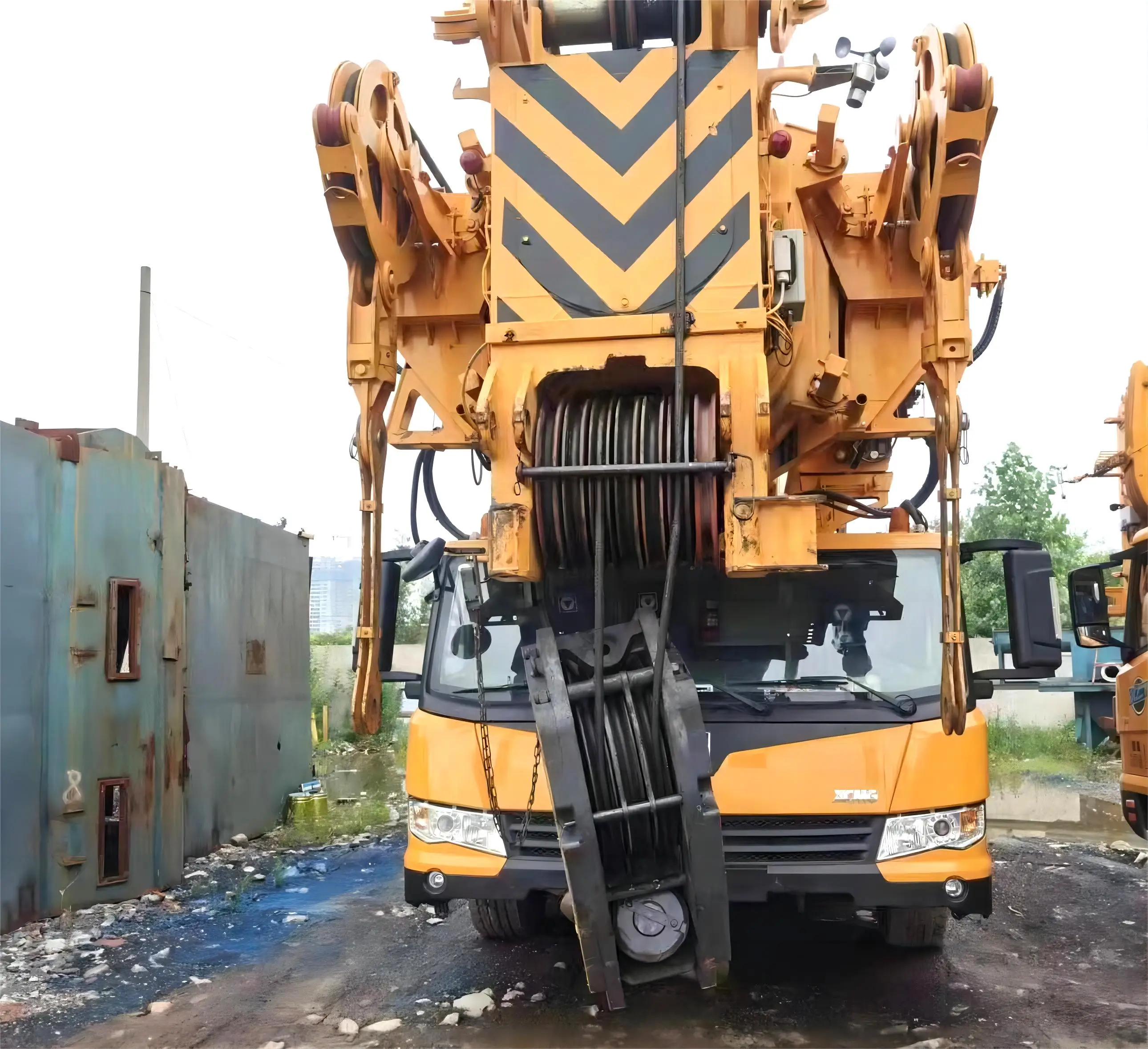 XCMG XCA300 Old Mobile Crane 300 Ton Hydraulic All Terrain Truck Crane