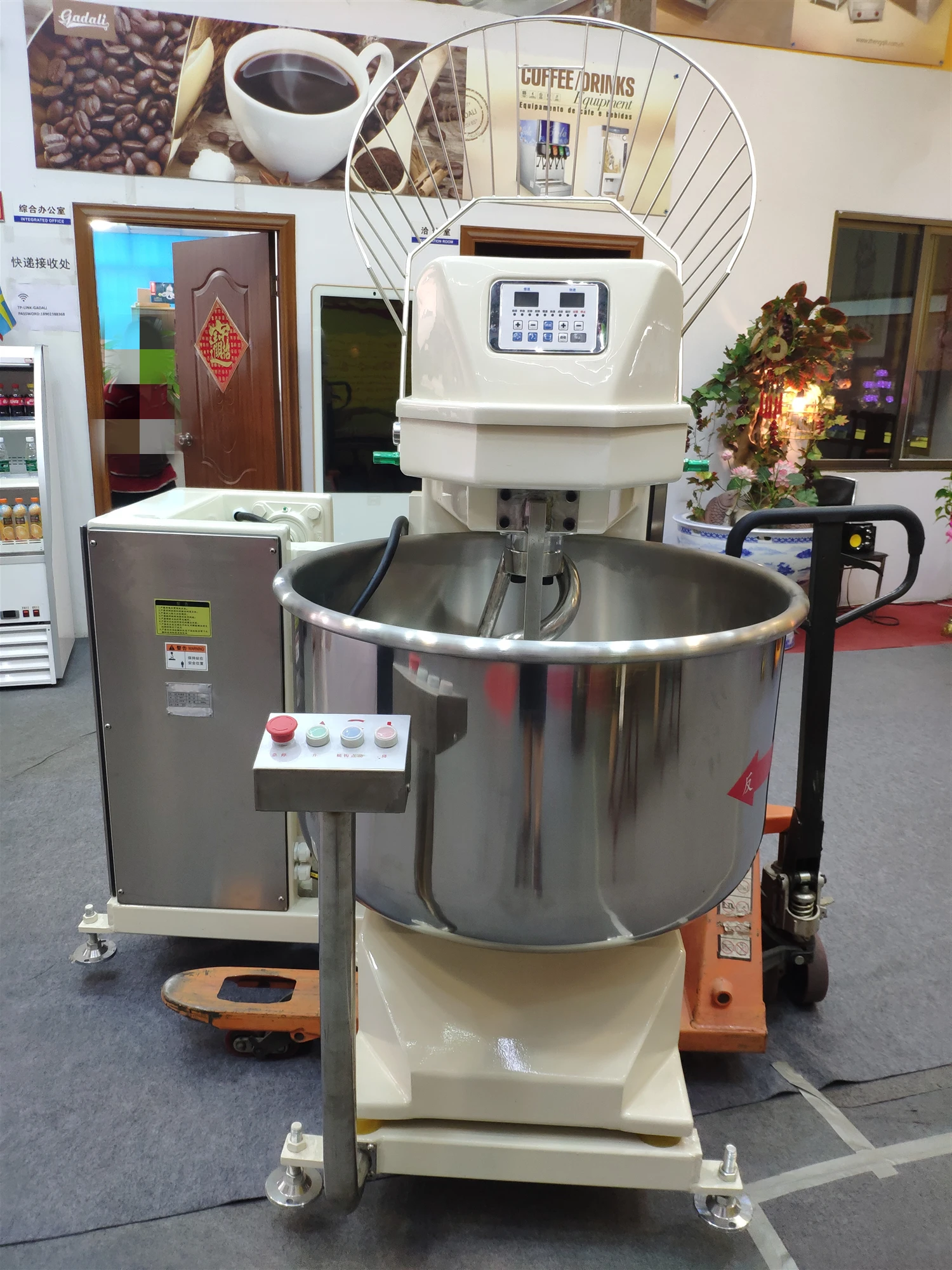 
Цифровая панель управления 260 литровая миска для подъема теста миксер для коммерческого использования пекарен 