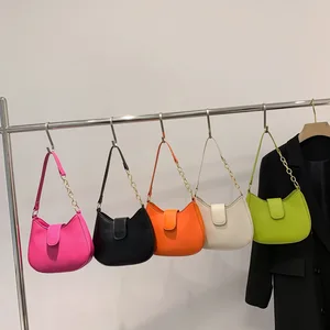 Direct Wholesale Sale Luxury Women's Shoulder Handbag in Candy Colored PU Leather Fashionable Ladies Bags with Chain Decoration