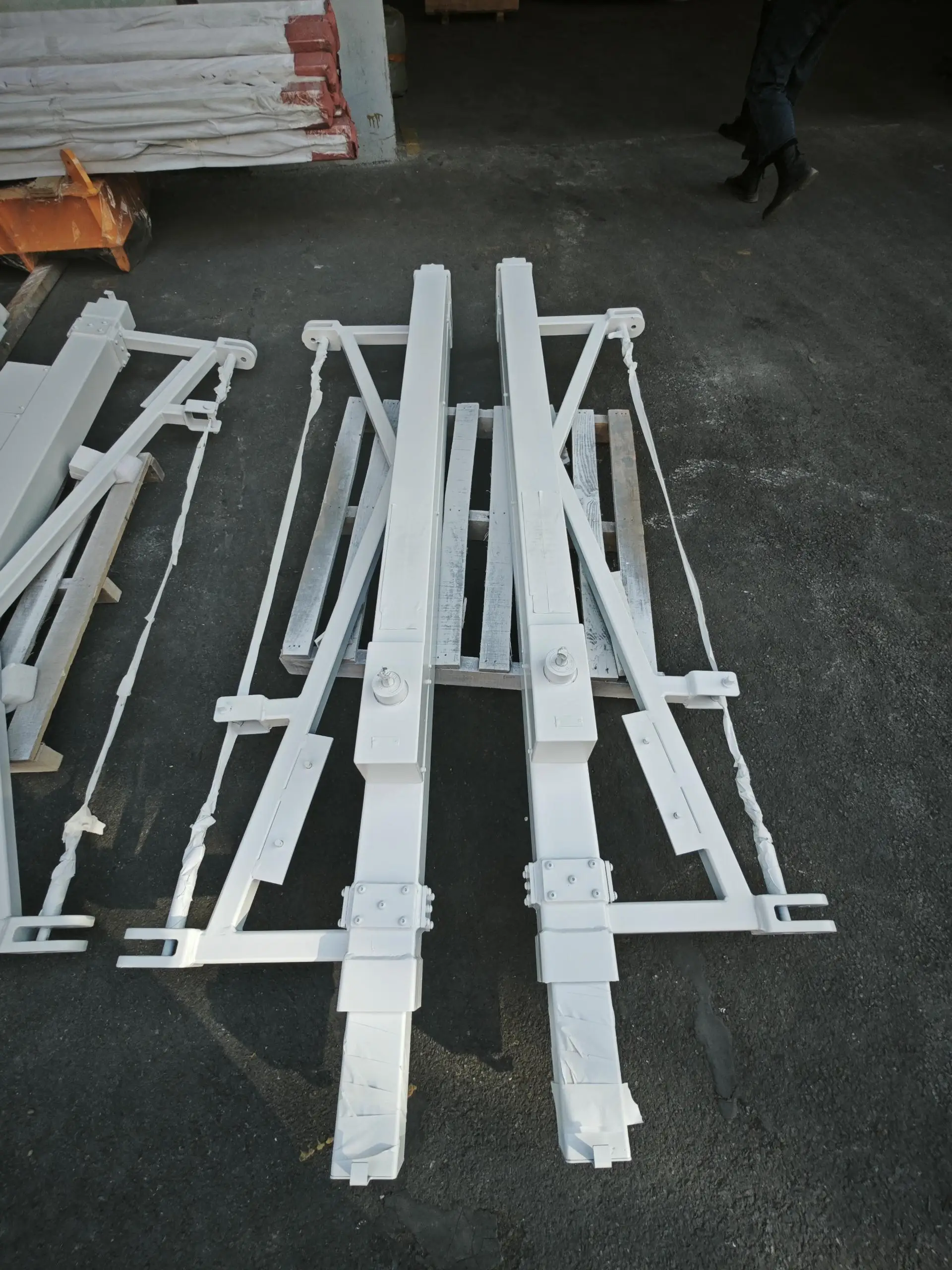 Container Lifting Jack for Shipping Container with Four Container Lifting Leg