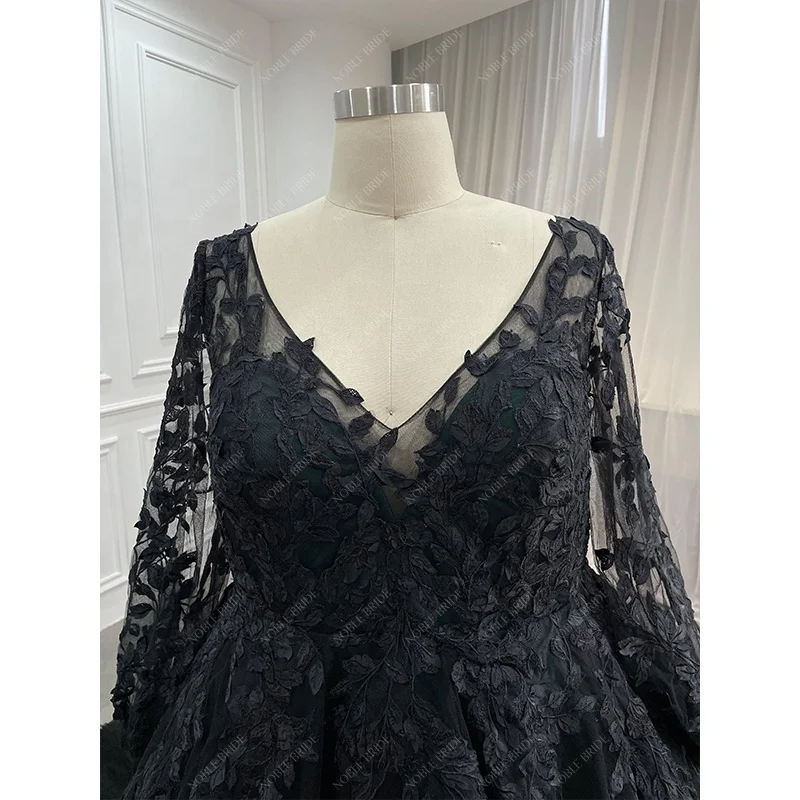 2023 Chic Vestido De Novia Gothic Long Sleeve Bridal Emerald Green Ball Gown Luxury Plus Size Black Wedding Dresses With Veil 2023 Chic Vestido De Novia Gothic Long Sleeve Bridal Emerald Green Ball Gown Luxury Plus Size Black Wedding Dresses With Veil