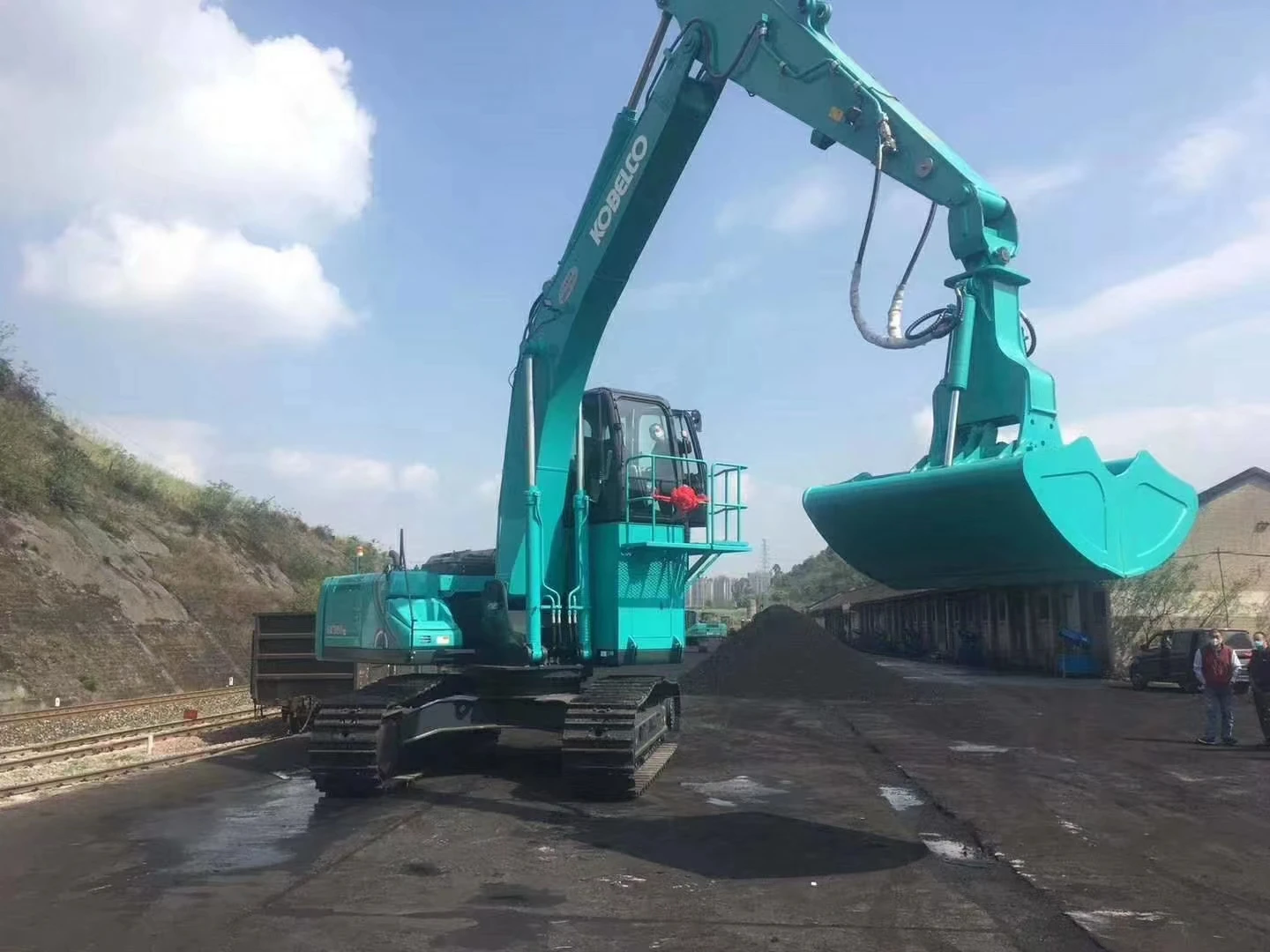 excavator-clamshell-bucket-sand-coal-loading-and-unloading-buy