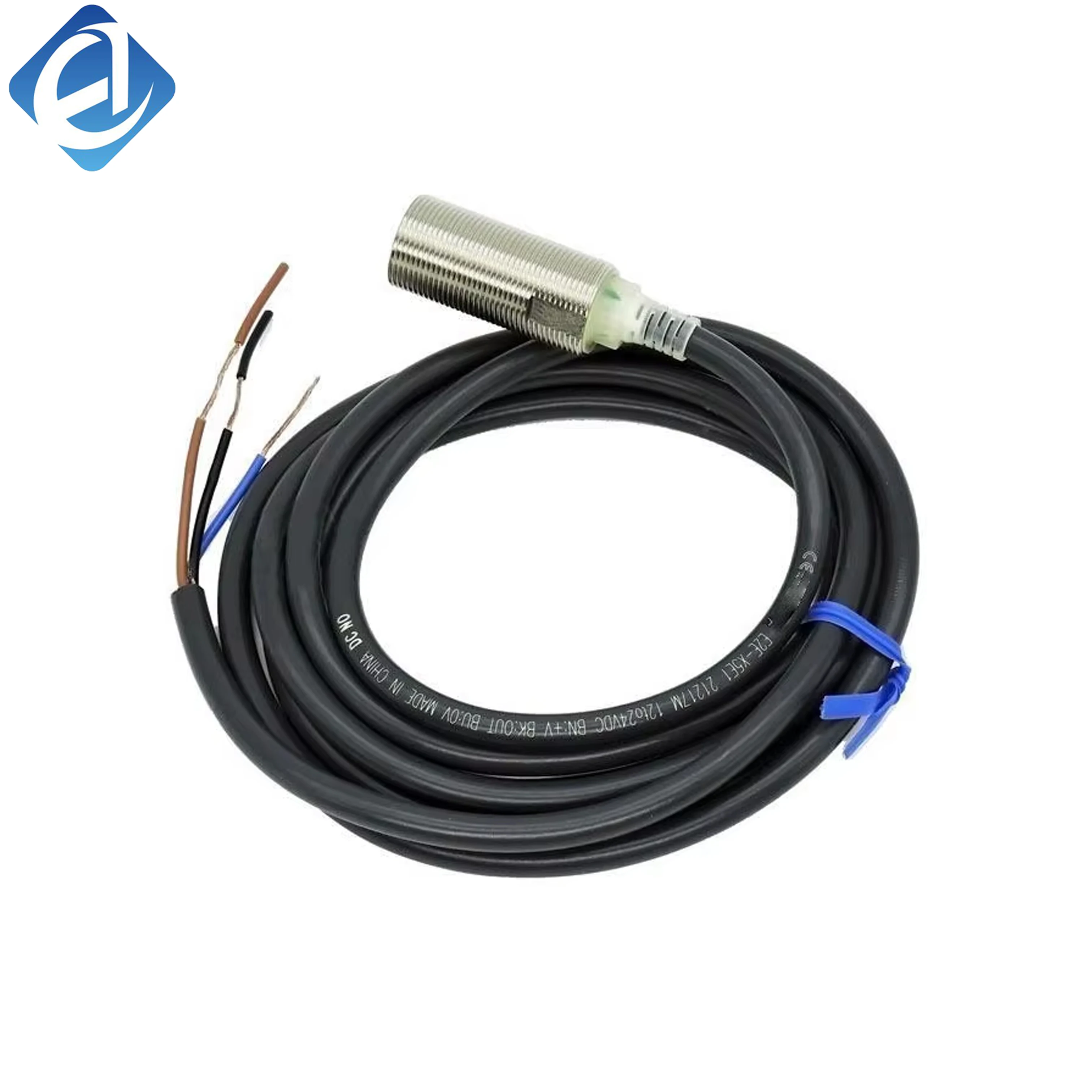 Nuwe oorspronklike E2B-M18KN10-M1-B2 is ’n induktiewe nabyheidsensor van die Omron E2B-reeks, wat gebruik word vir die opsporing van metaalvoorwerpe, limietposisionering en telling van werkstukke in industriële outomatisering.
