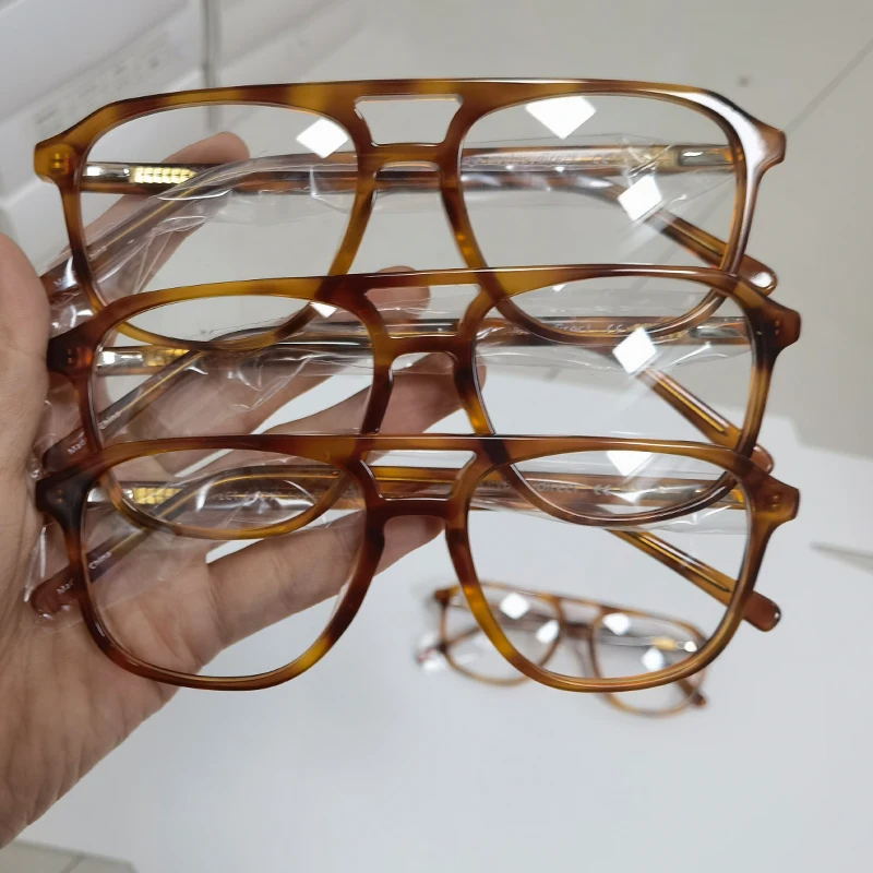 High Quality Stock Clearance Acetate Optical Frames Fashion Italy Stylish  Metal Eyewear Frames Eye Protection Glasses for Women