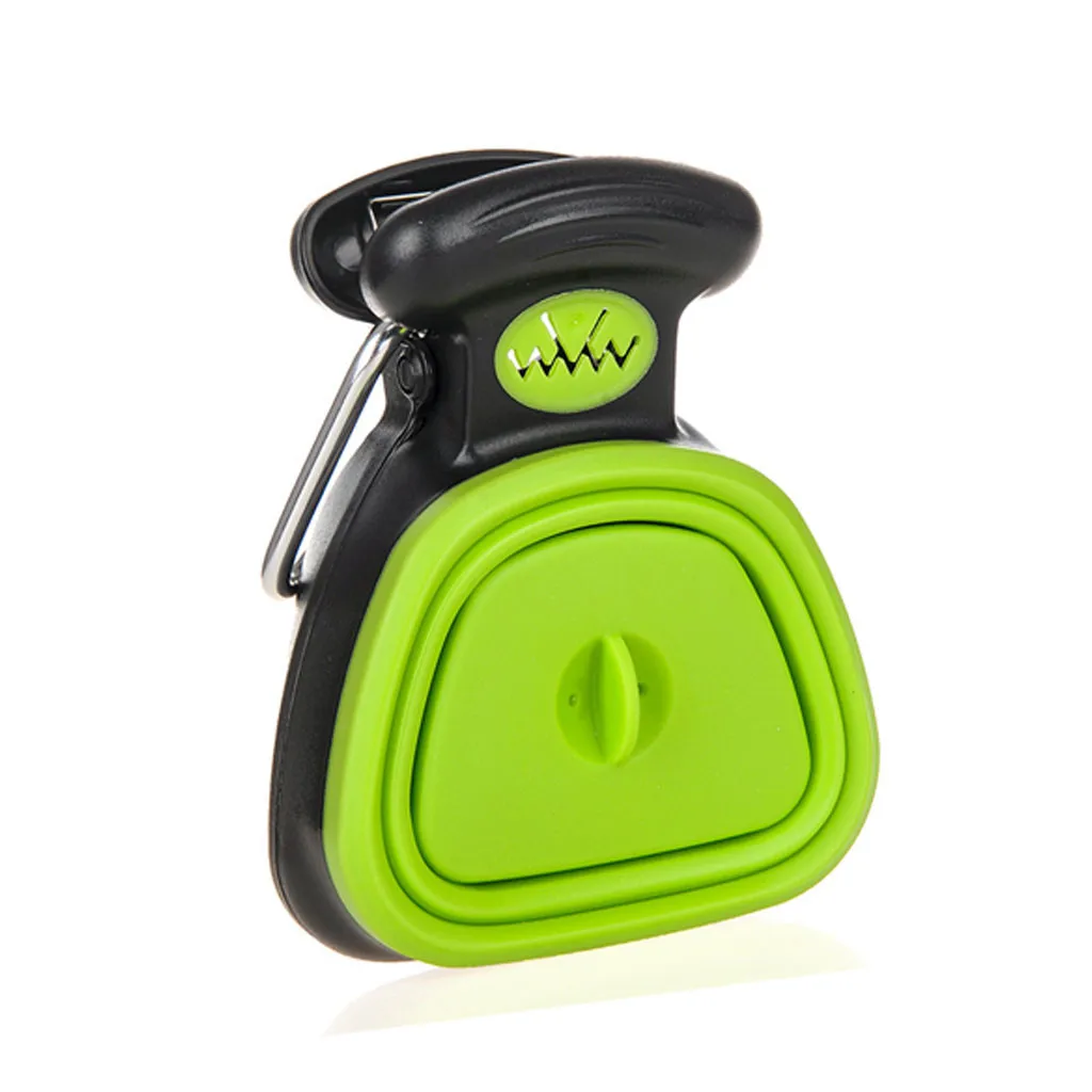 plastic pooper scooper