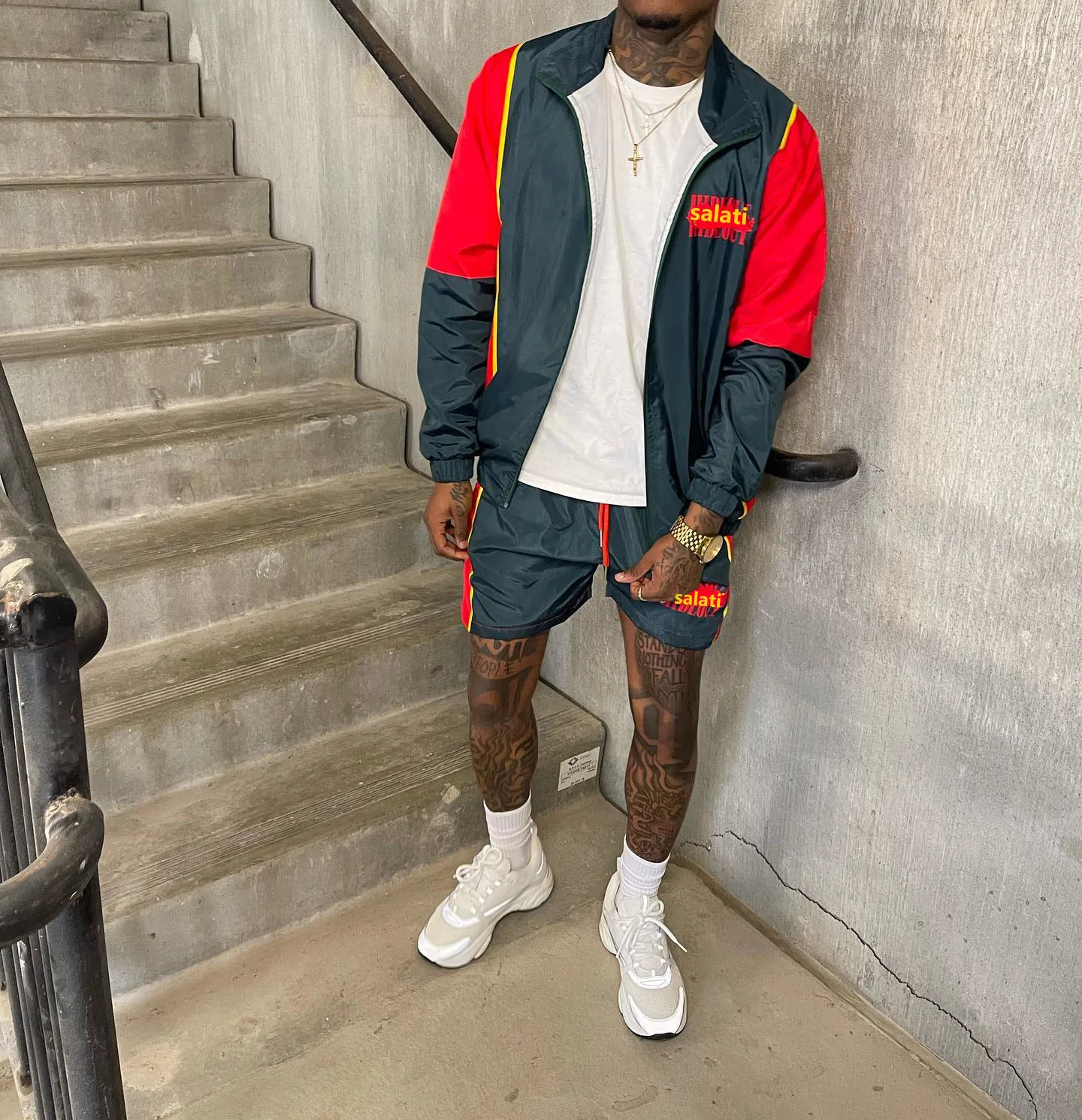 Custom Two Piece Windbreaker Short Jacket Se Patchwork Zip up Nylon Polyester Streetwear Tracksuit Windbreaker Short Set gallery 2