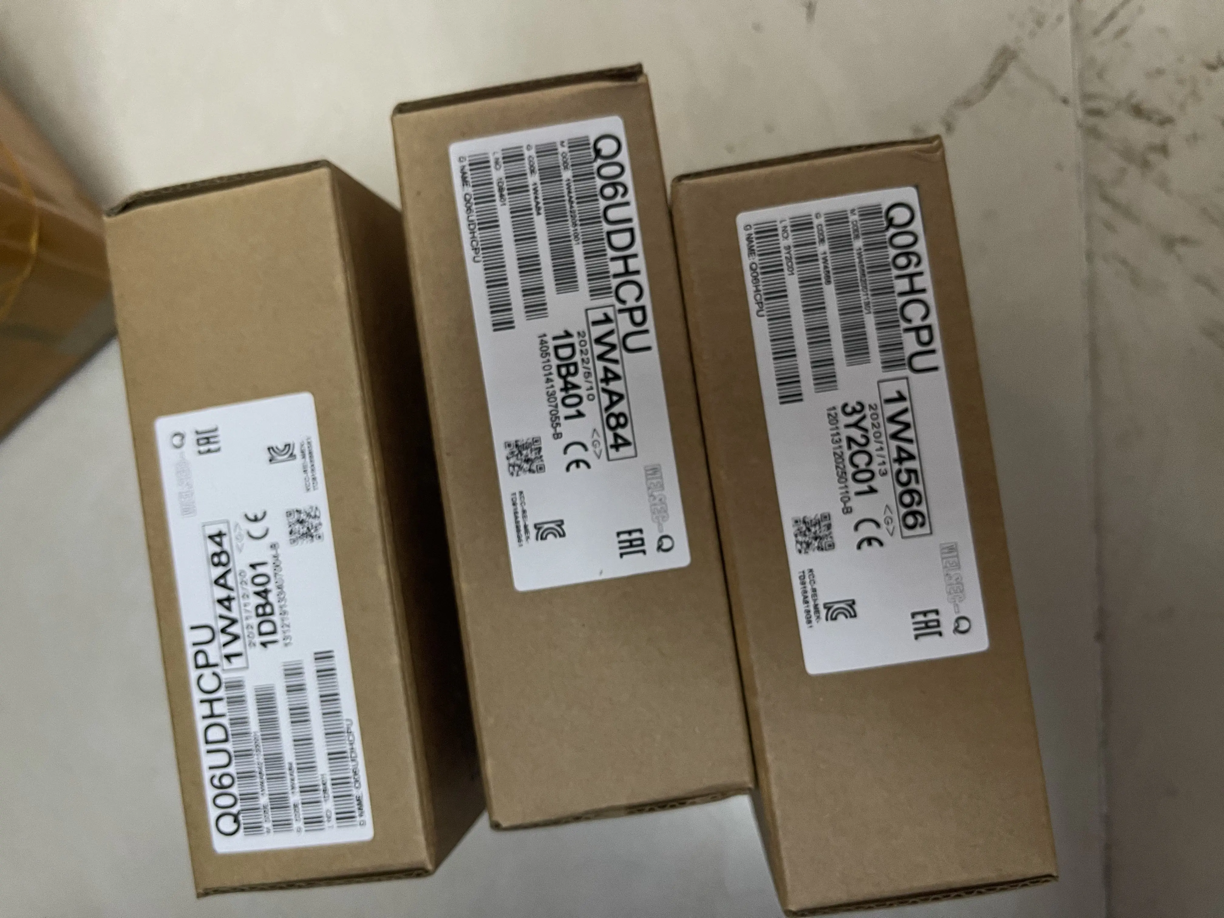 Mitsubishi PLC CPU Module Q06HCPU Q06UDHCPU