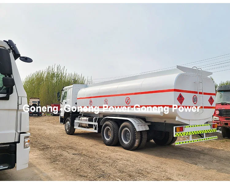 oiltruck004.jpg
