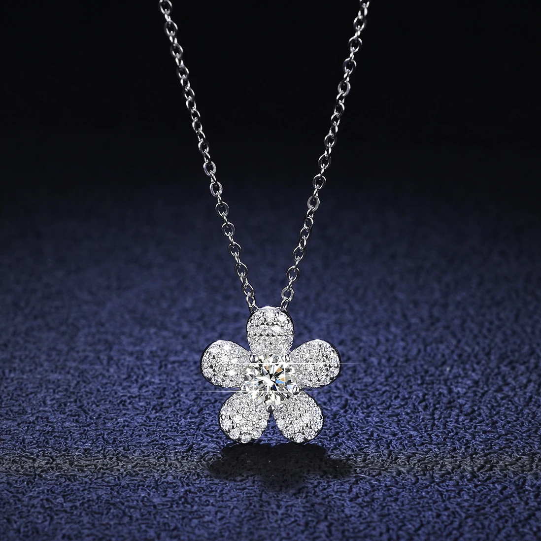 Fine Jewelry Beautiful Four-leaf Clover Flower Pendant Link Chain ...