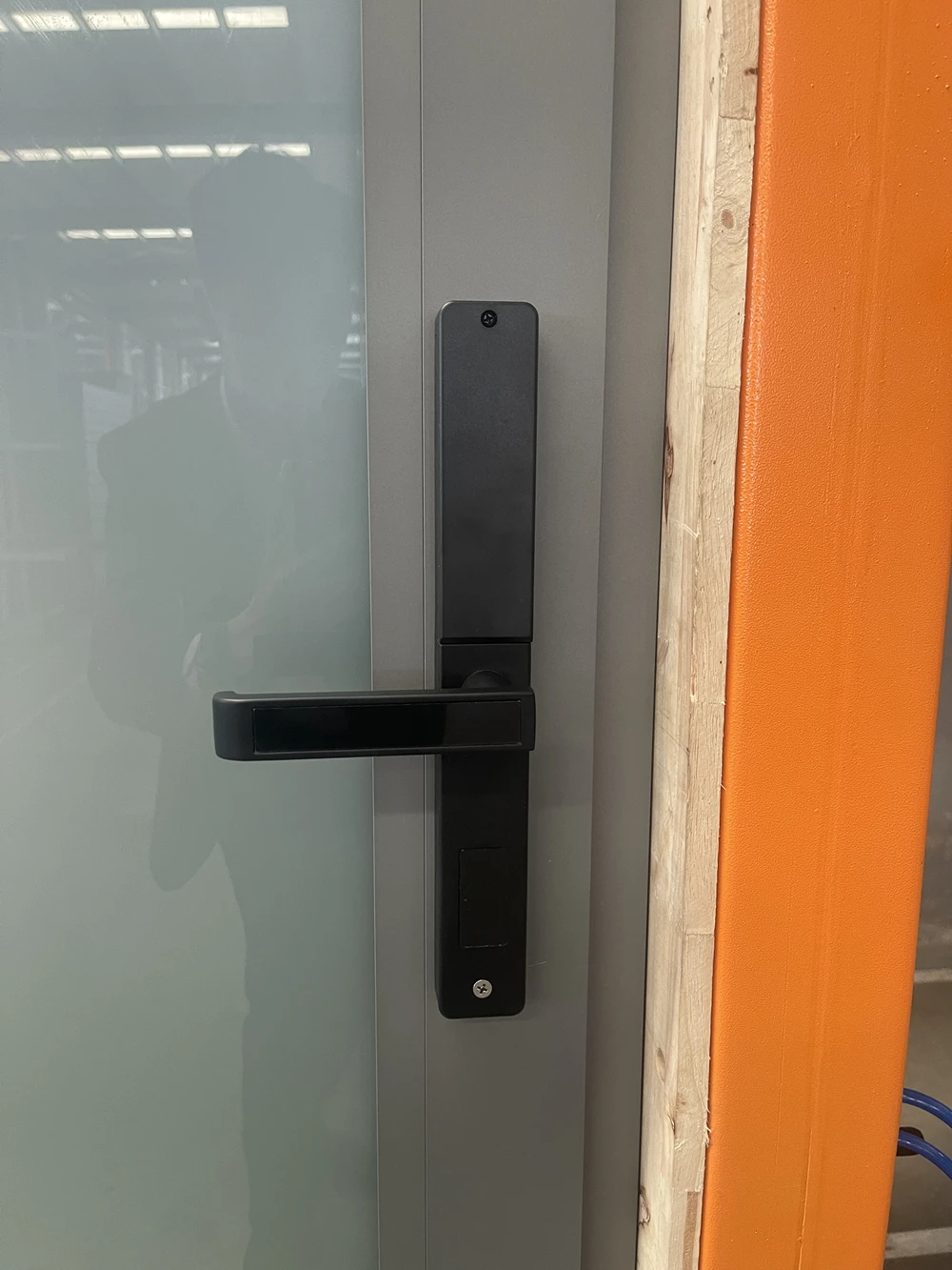 Minglei French aluminum entry door smart lock aluminum door tempered glass double glazed casement door factory