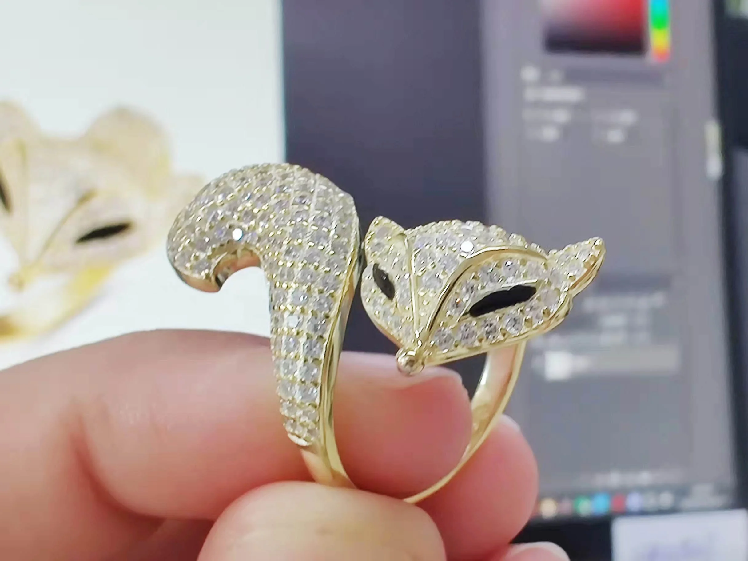 Diamond Snake Ring, Snake Ring Rose Gold, Genuine Diamond Snake Statement  Ring, Unique Diamond Encrusted Snake 14K Rose Gold - Etsy Sweden